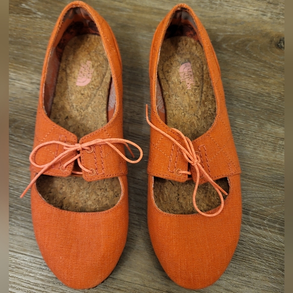 The North Face Storm TR Waterproof Shoes Size 7.5 Coral - Picture 8 of 10